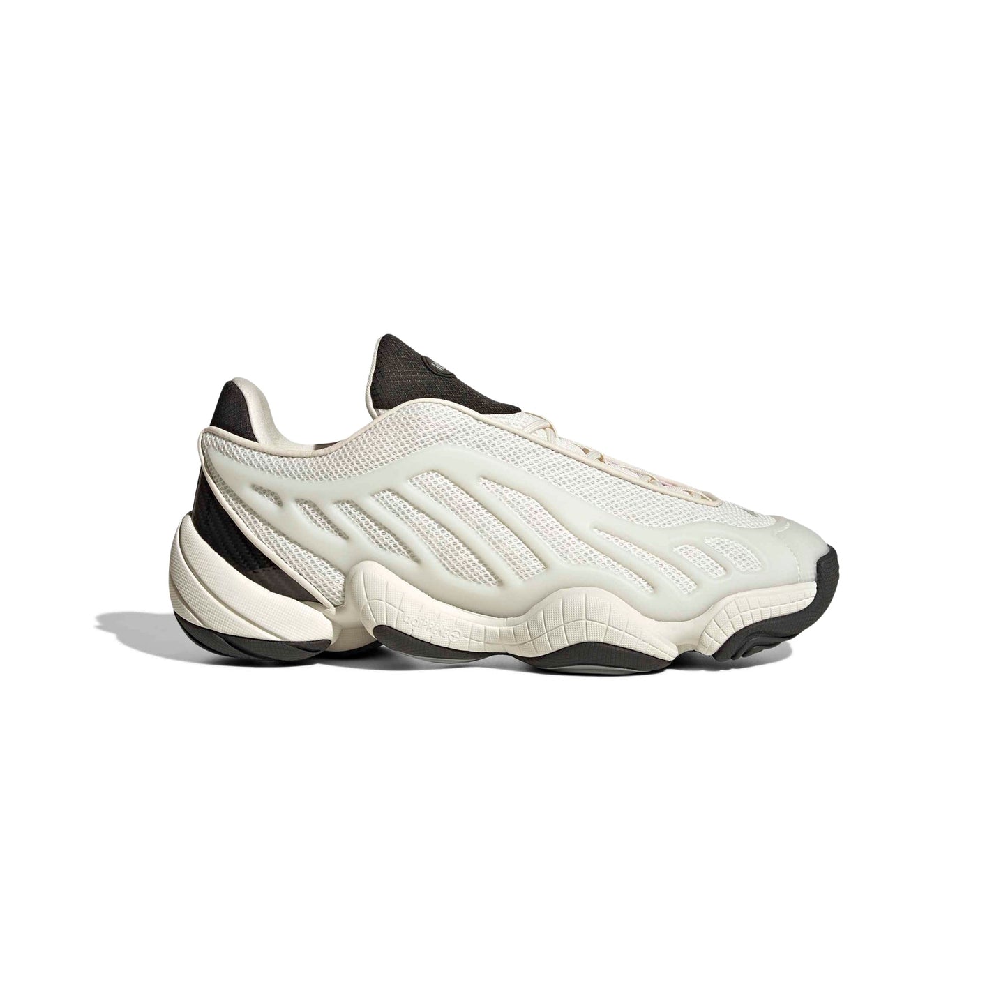 Adidas Intimidation Hal Studios (WONWHI/CBLACK/BETSCA)