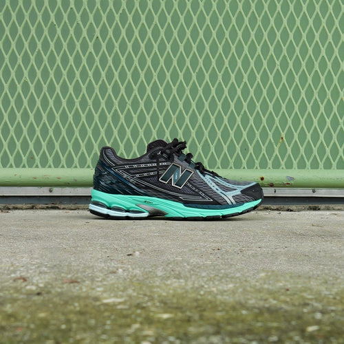 Mens New Balance 1906R (Grey/Green Glow) U19068O6