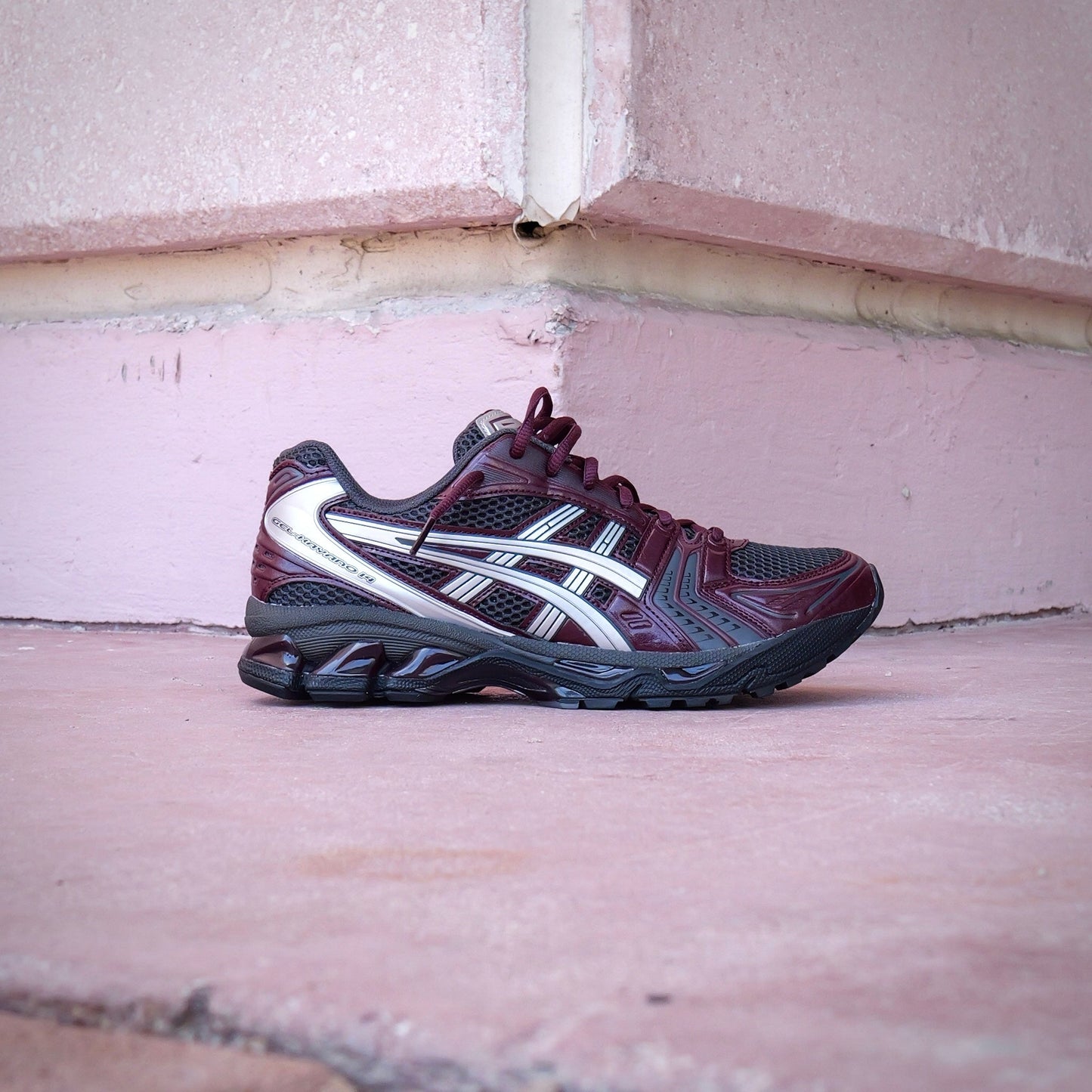 Mens Asics Gel-Kayano 14 (Obsidian Grey/Pure Silver)