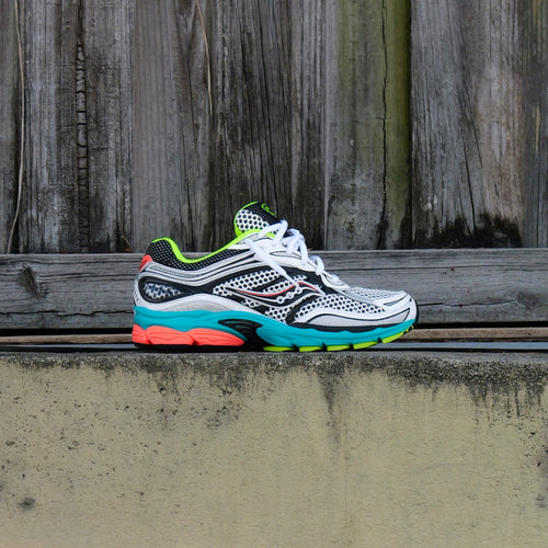 Mens Saucony ProGrid Omni 9 (Silver Mutant)