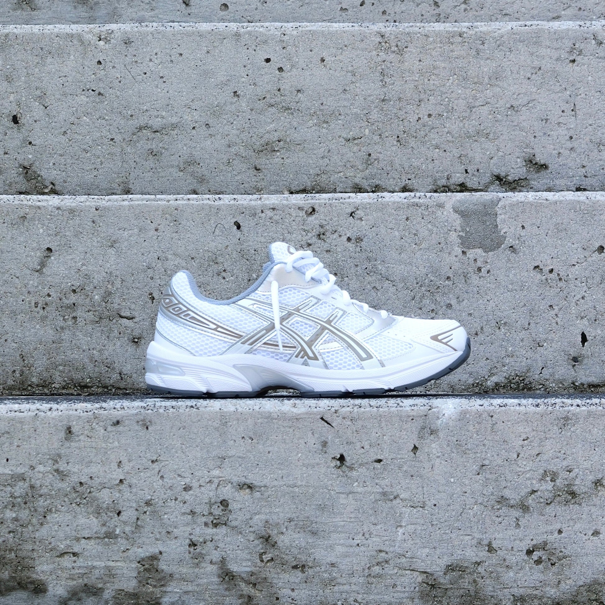 Mens Asics Gel-1130 (White/Pepper)