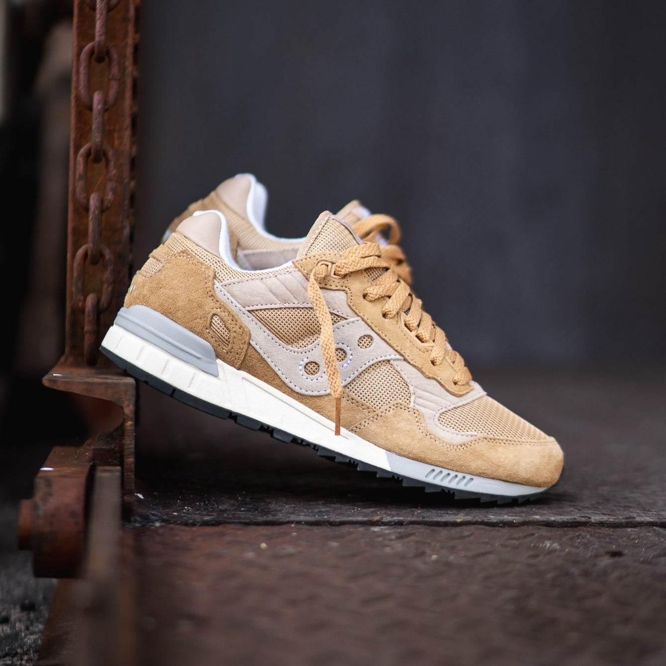 Saucony Shadow 5000 (Tan)