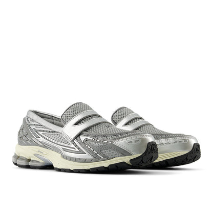 New Balance 1906 Loafer "Metallic Silver"