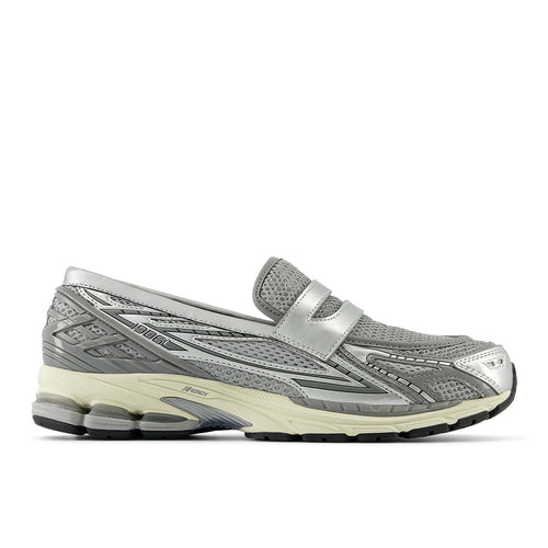 New Balance 1906 Loafer "Metallic Silver"
