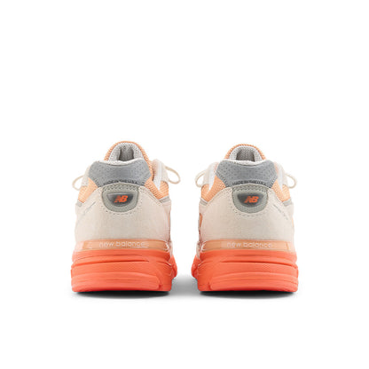 New Balance 990v4 "Made in USA" - Dried Orange