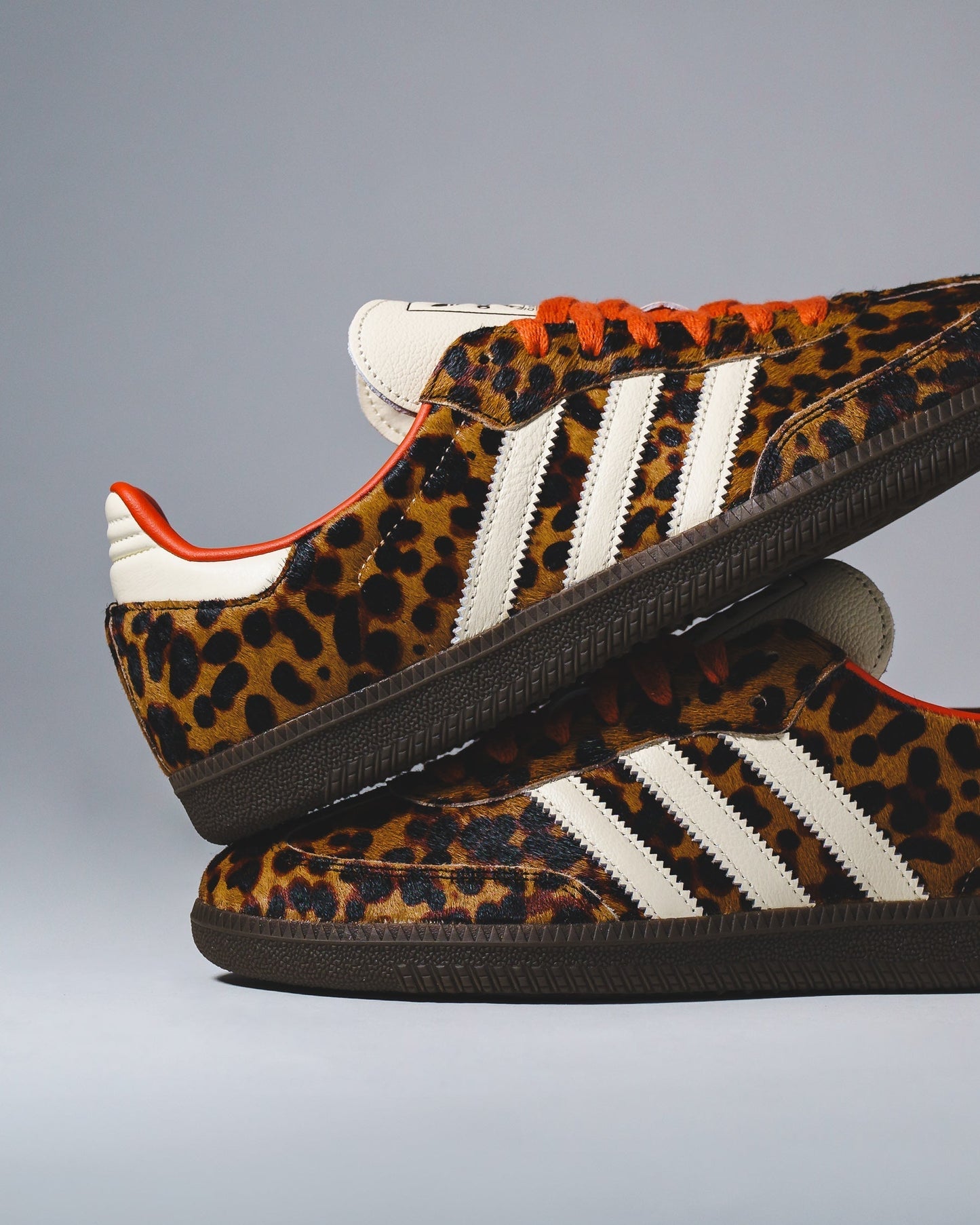 Adidas Women Samba OG Preloved Red Leopard Core JI2734