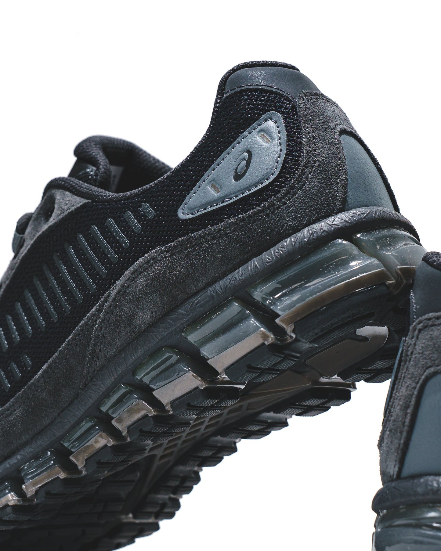 Asics Unisex Gel-Quantum 360 I AMP Black Graphite Grey 1203A731-001