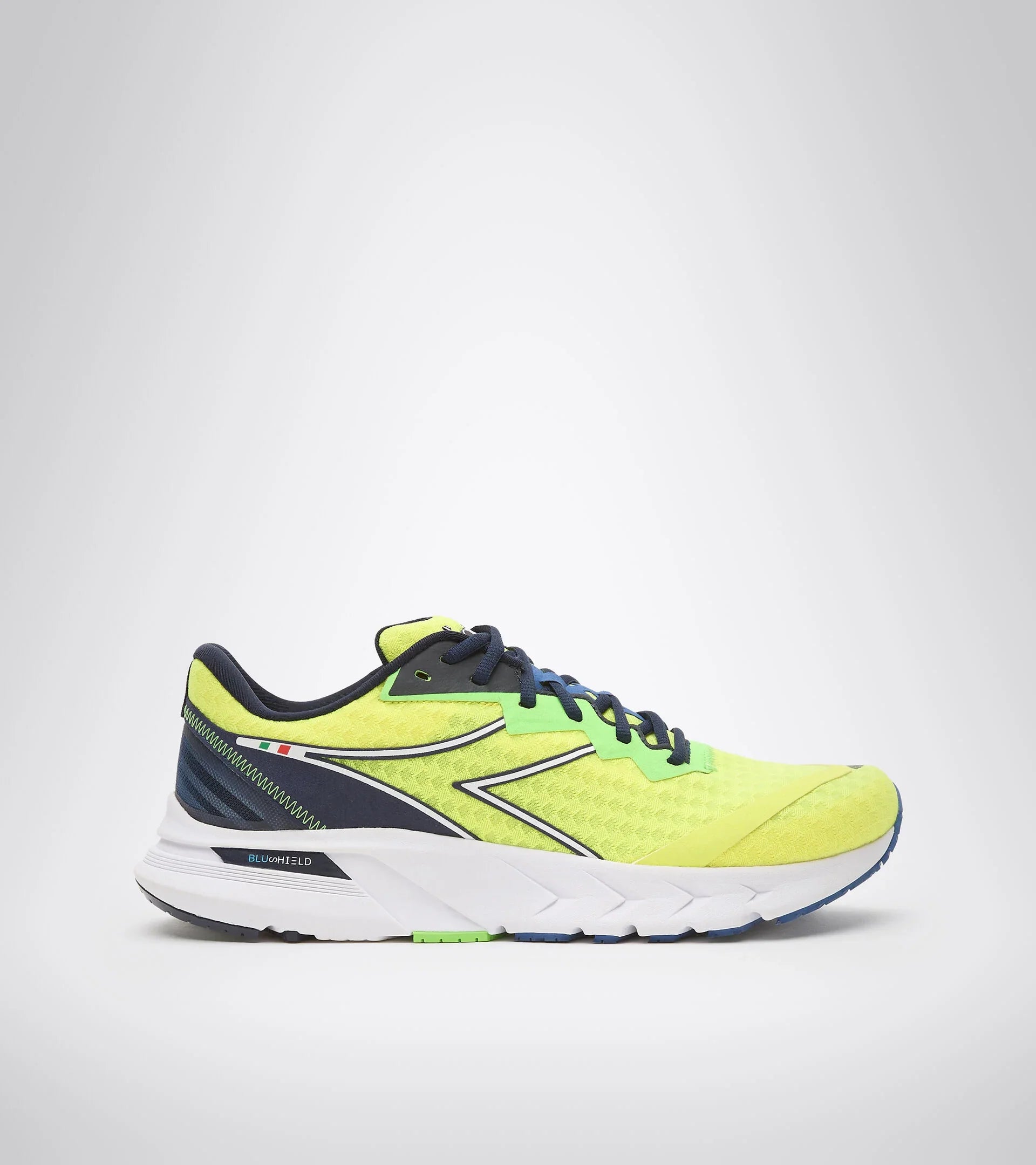 Diadora Mythos Blushield Volo 2 (Men)