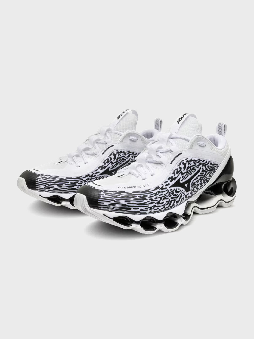 Mizuno Wave Prophecy 13.2 Sneakers | White/Black