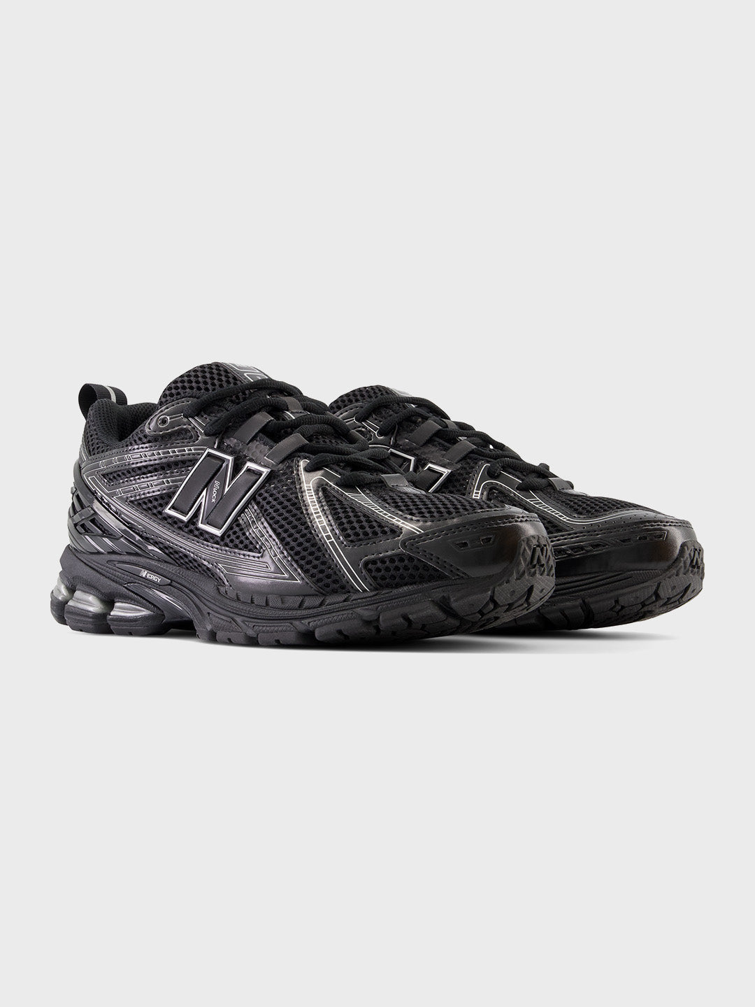 New Balance 1906 Sneakers | Black/Silver Metallic
