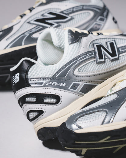 New Balance Unisex 204L Silver Metallic Black U204LSWD