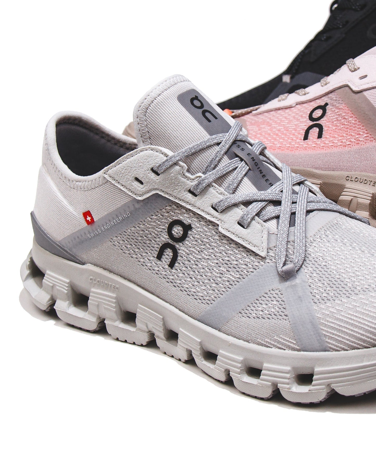 ON Women Cloud X 4 AD Wolf Alloy Core 3WF10173290