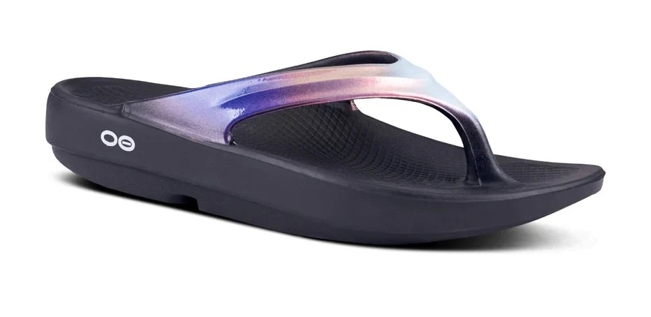 OOFOS Oolala Luxe Flips (Women)