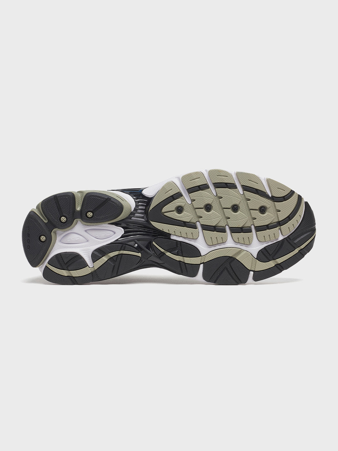 Saucony Progrid Omni 9 Sneakers | White/Sage