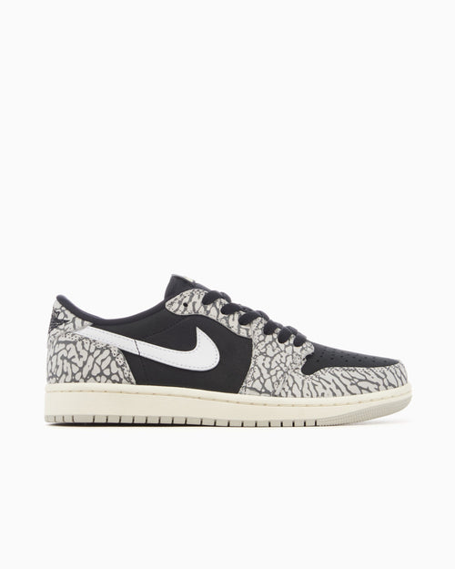 Air Jordan 1 Retro Low OG "Black Cement"