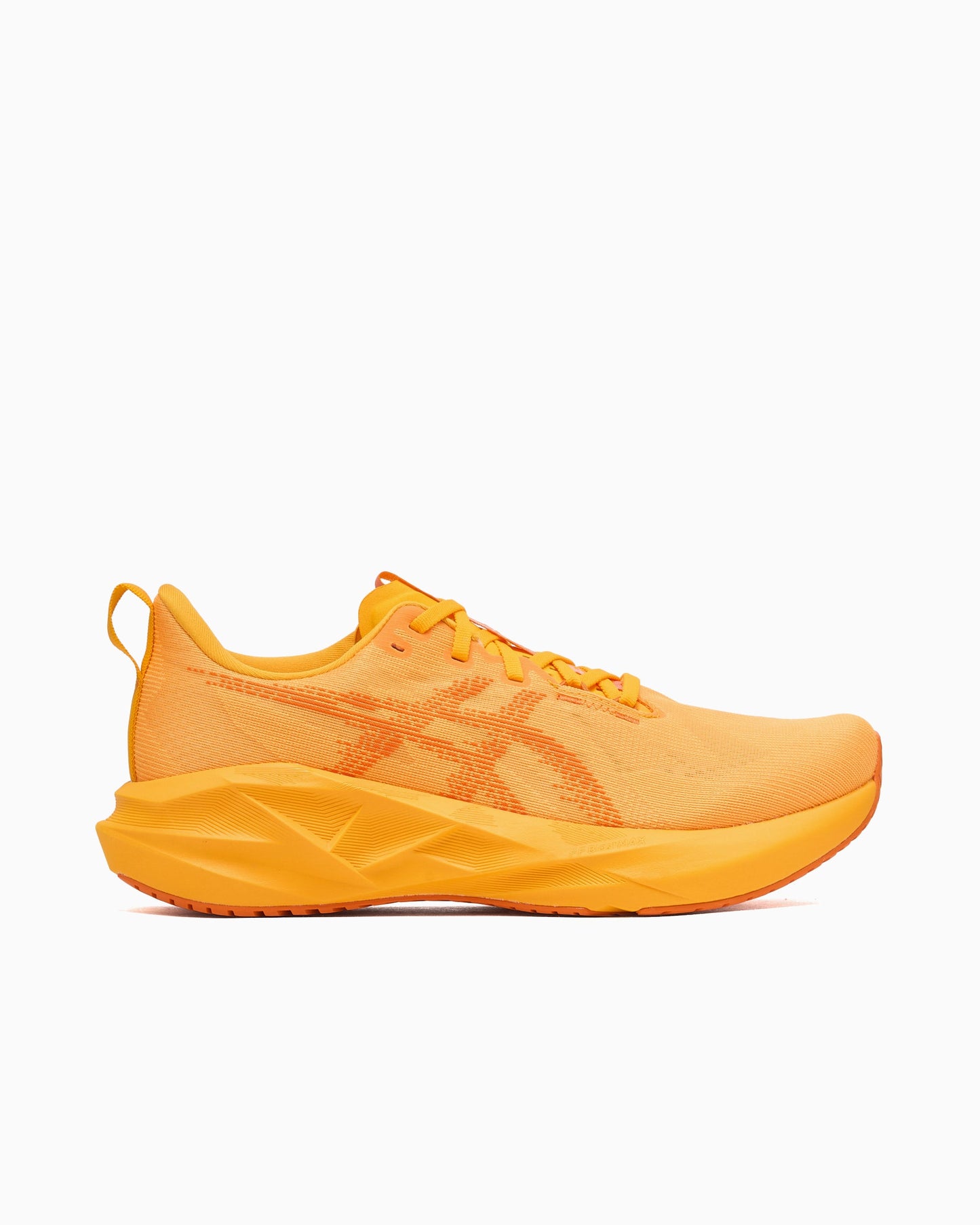ASICS Novablast 5