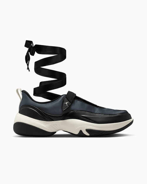 Jordan Women's Pointe
