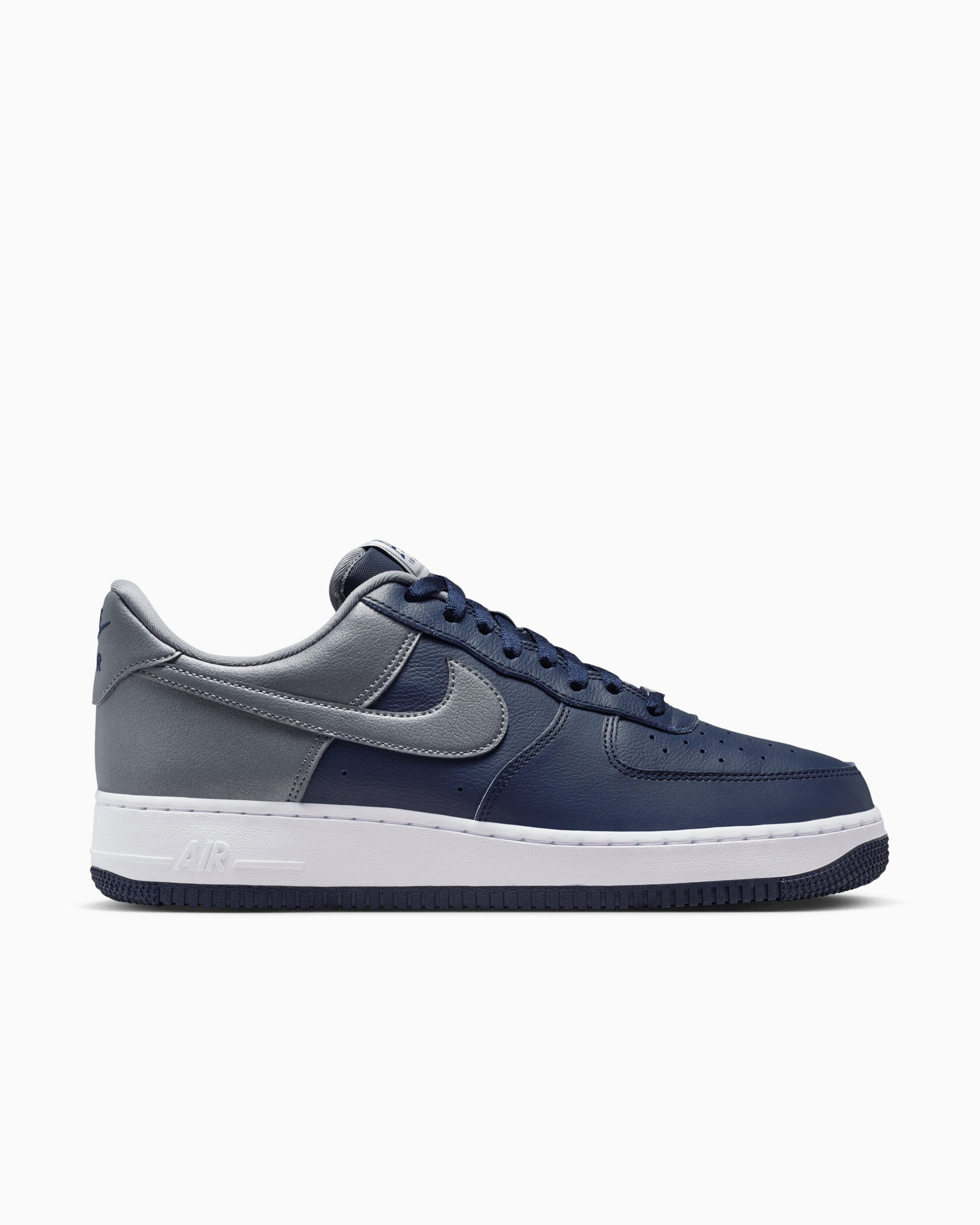 Nike Air Force 1 '07 LV8 "Mismatched Heel"