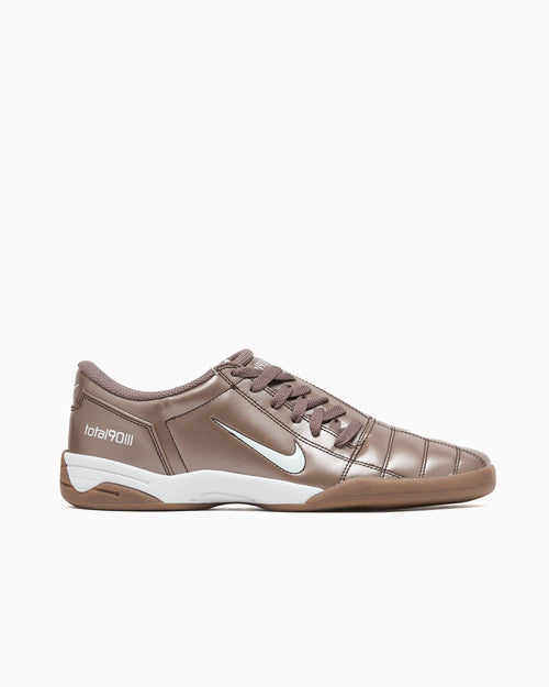 Nike Total 90