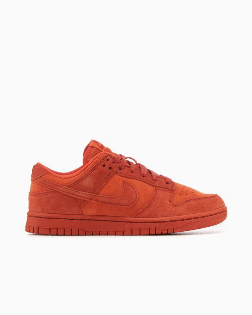 Nike Women's Dunk Low SE "Picante Red"